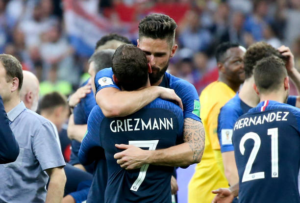 识多次打入 识多次打入