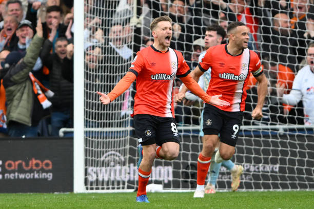 乎更像短暫 乎更像短暫